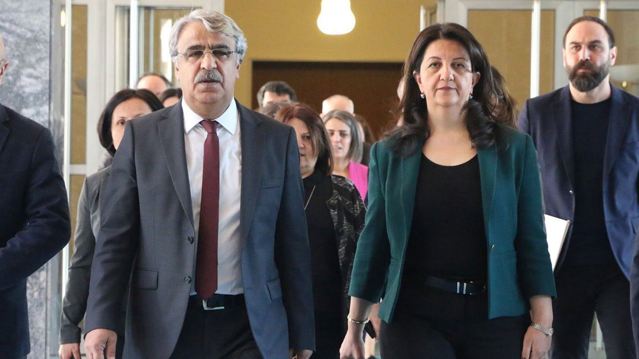 DEM Heyeti İmralı’dan döndü: Erdoğan ile görüşecek