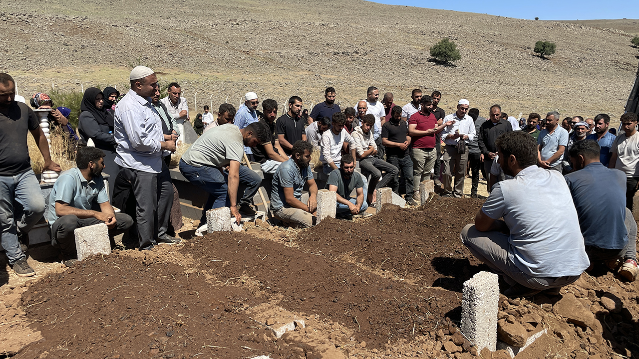 Ziyaret dönüşü facia: 5 kişilik Diyarbakır’da defnedildi