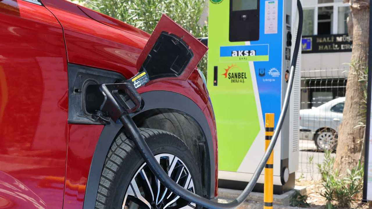 Şanlıurfa'da elektrikli araç şarj istasyonları kuruldu