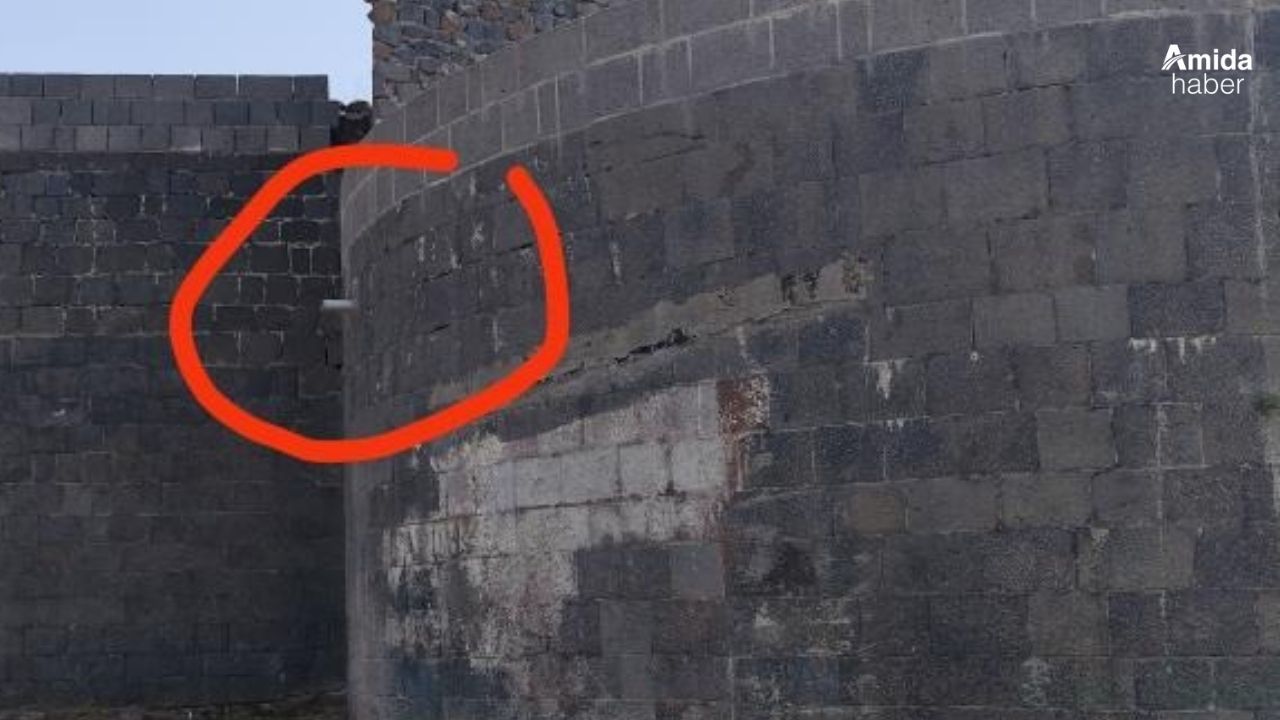 Diyarbakır’da surlara plastik boru: UNESCO görmesin!