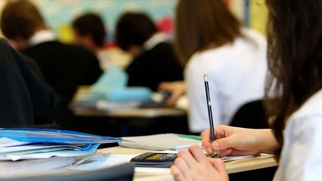 Eğitimde yeni model: 4+4+4 değişiyor mu?