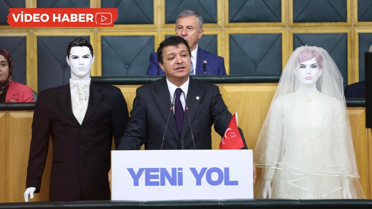Saadet lideri Meclis’e cansız manken getirdi