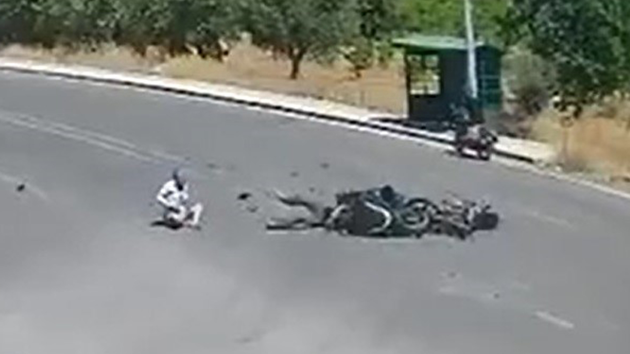 Gaziantep'te motosikletler çarpıştı: 2 kişi yaralandı
