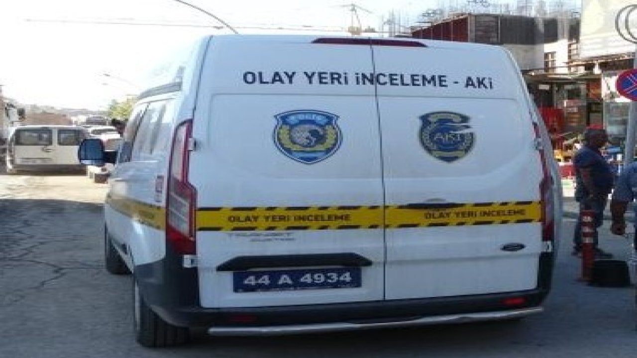 Malatya'da trafik kazası: Otomobil yayaya çarptı