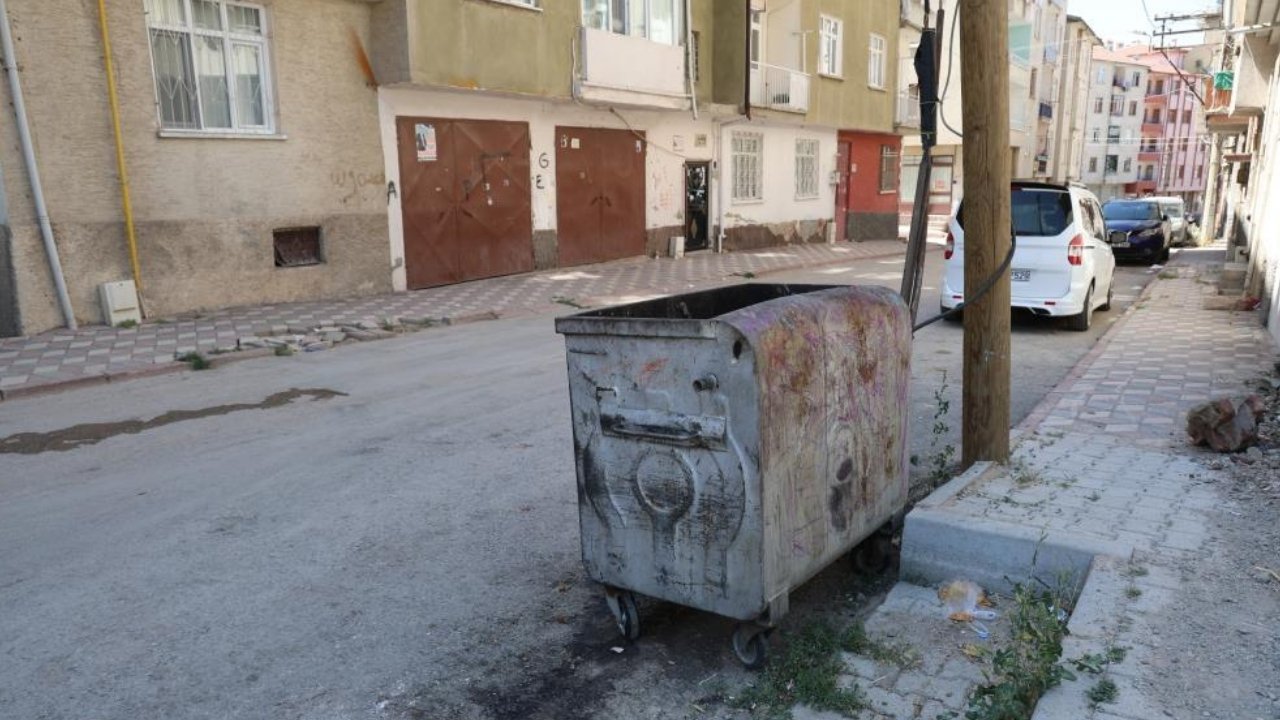 Elazığ’da yeni doğan bebek çöp konteynerde bulundu