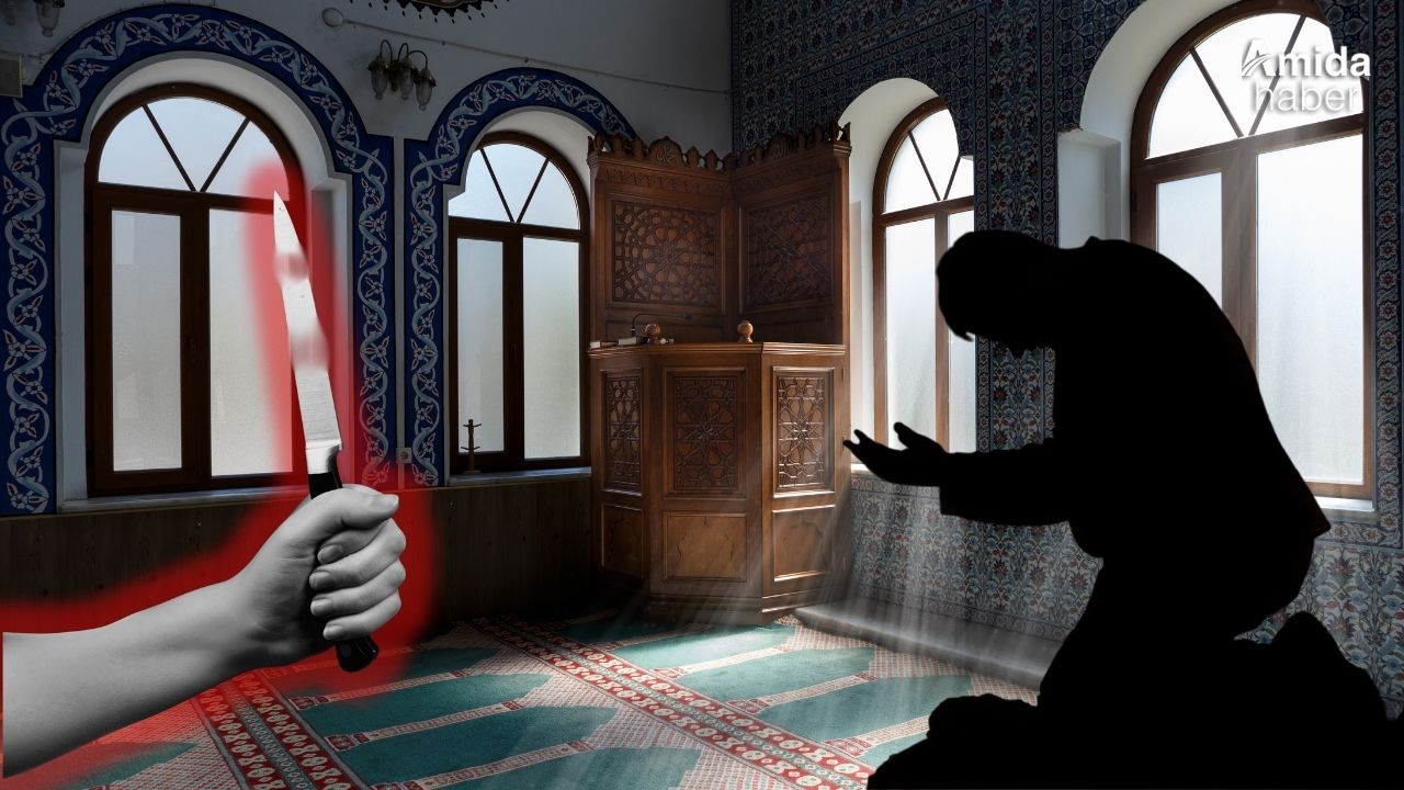 Kan donduran olay: Camide namaz kılan kişi öldürüldü