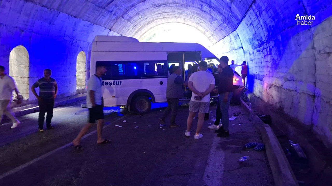 Tunceli’de trafik kazası: 8 yaralı