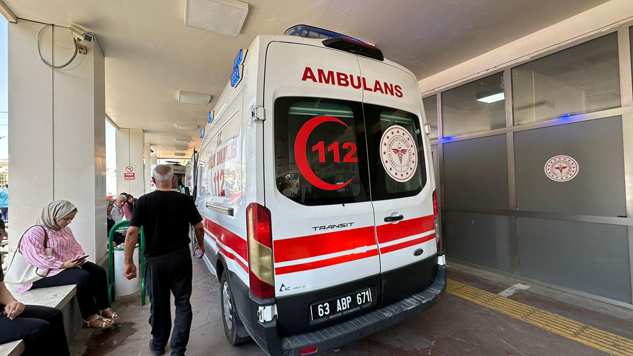 Şanlıurfa'da inşaatın 8. kattından düşen işçi ağır yaralandı