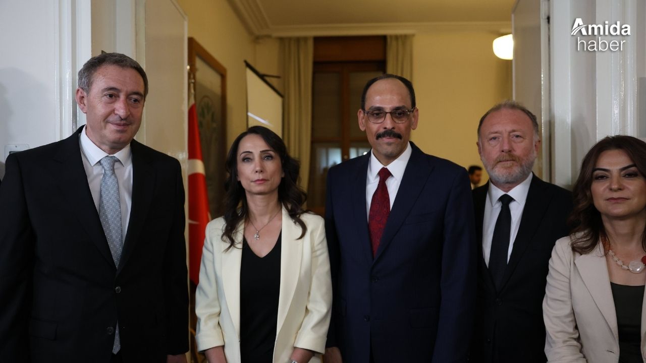 MİT Başkanı DEM Parti’de: Bir saat görüştüler
