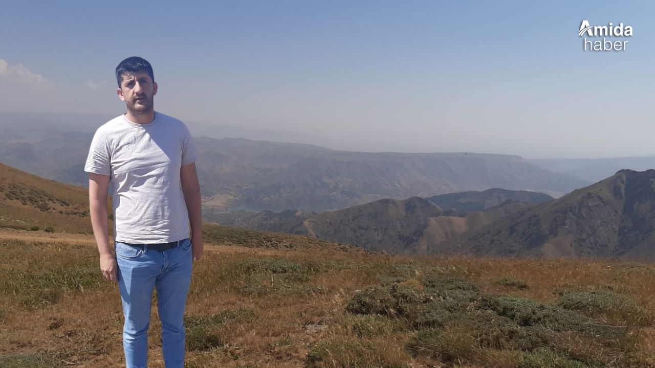 Bingöl: Akranları kamuda, o köyüne muhtar oldu