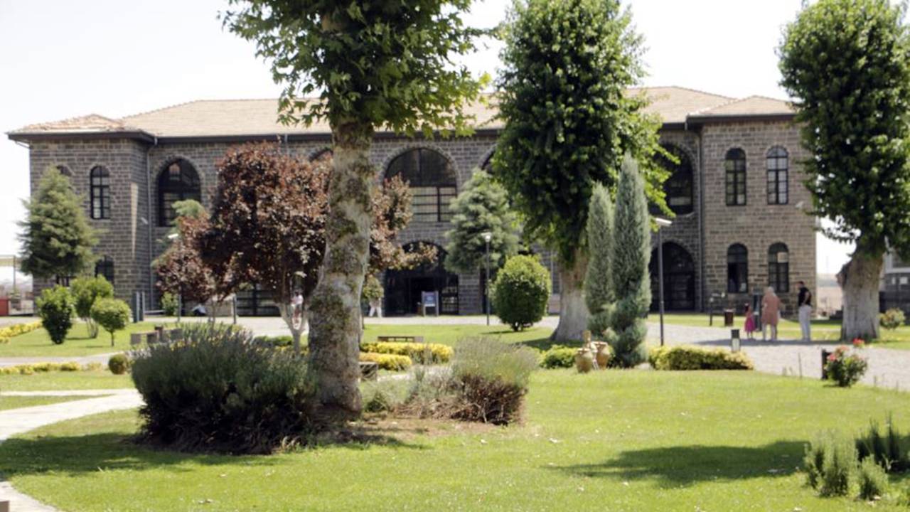 Diyarbakır’da turistlerin uğrak noktasıydı: Sıcaklar onu da vurdu