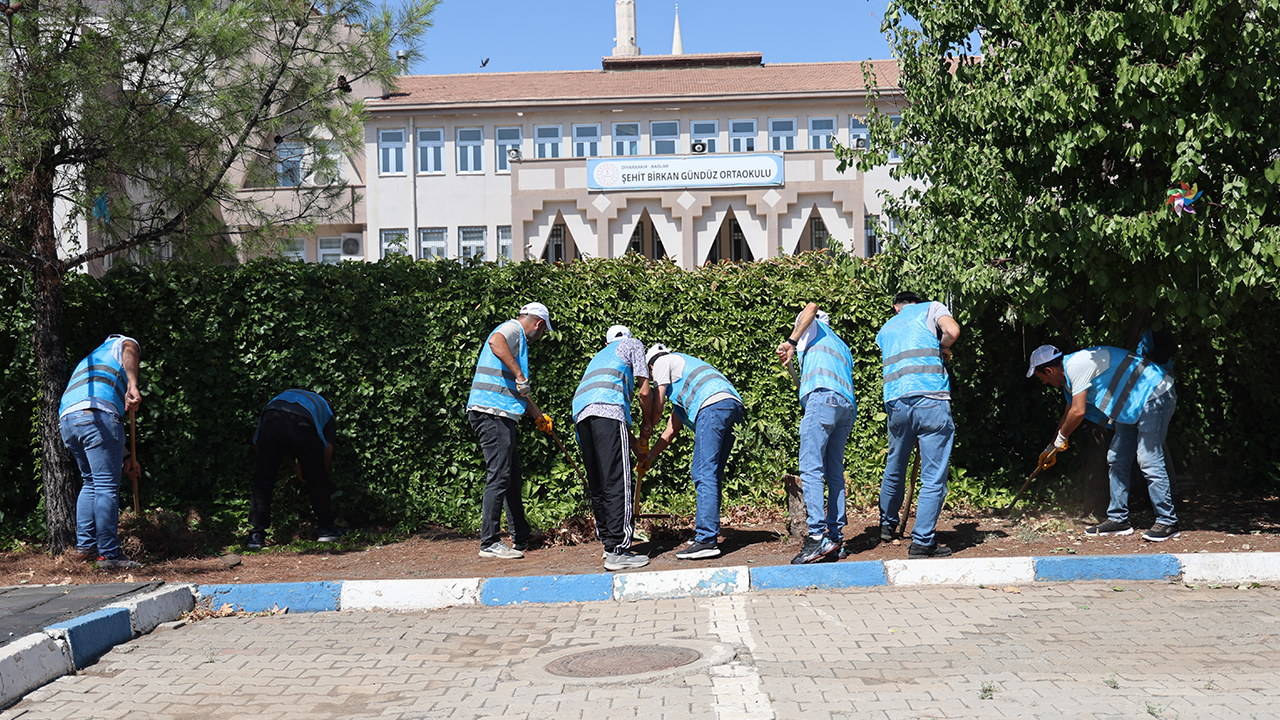 Diyarbakır’daki okullar Denetimli Serbestlik yükümlülerine emanet