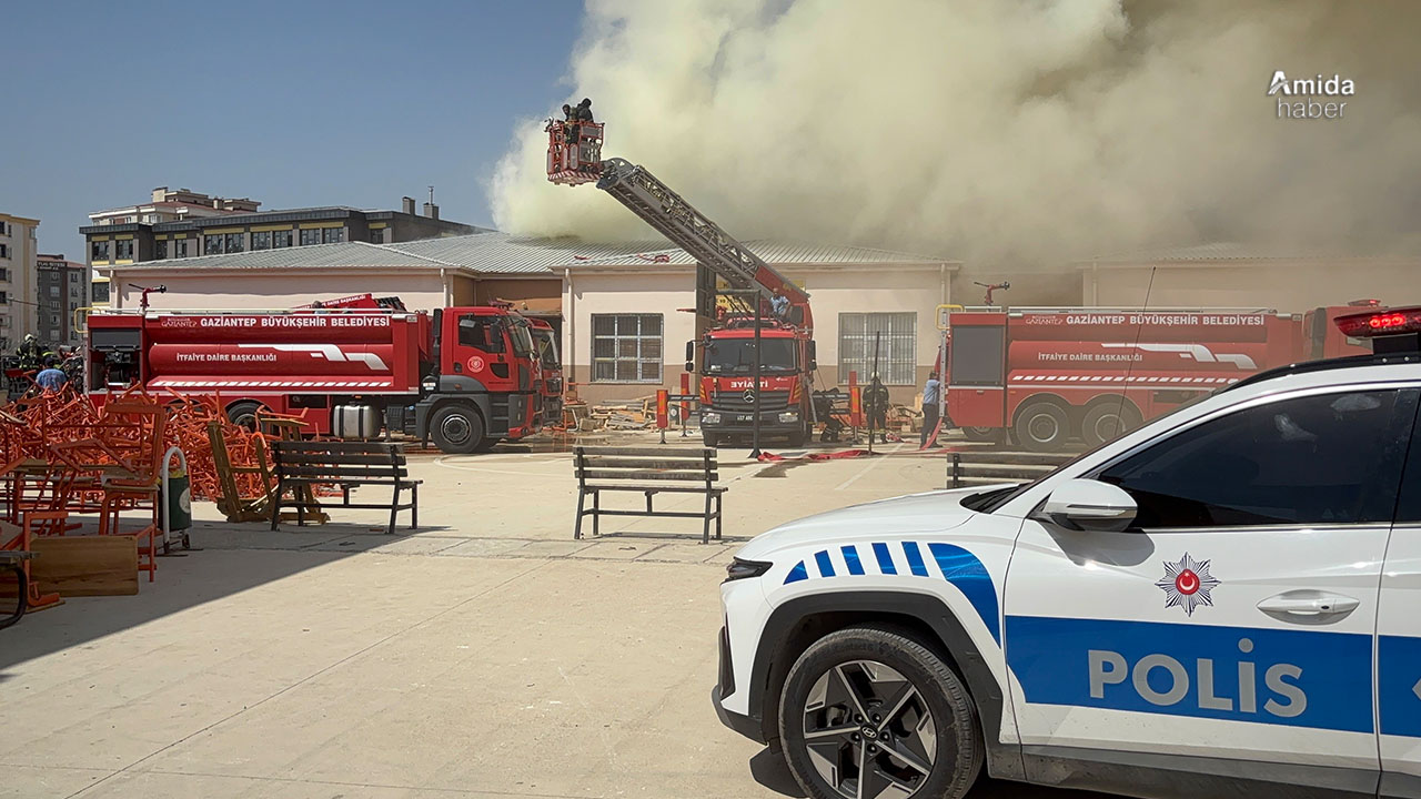 Gaziantep'te mobilya atölyesinde yangın