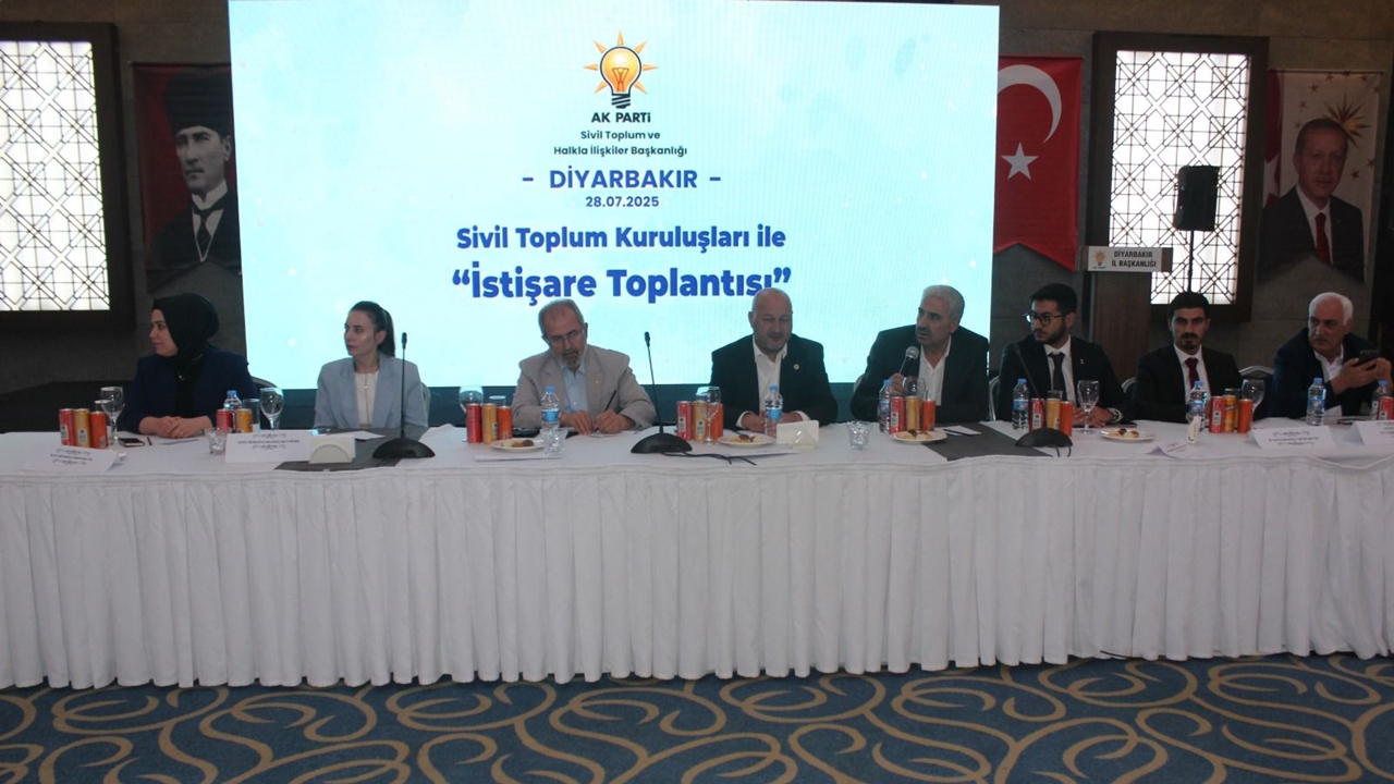 AK Parti’den Diyarbakır'da süreç toplantısı: Rapor hazırlanacak