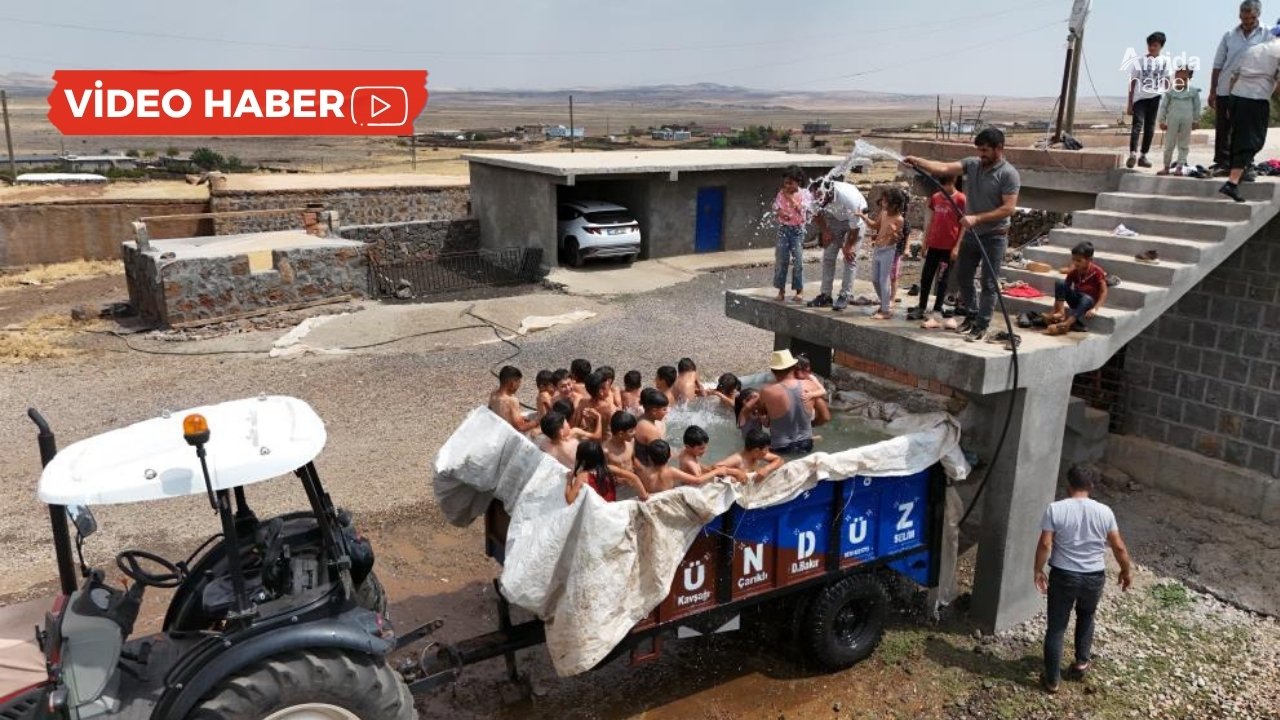 Diyarbakır’da traktörde havuz keyfi