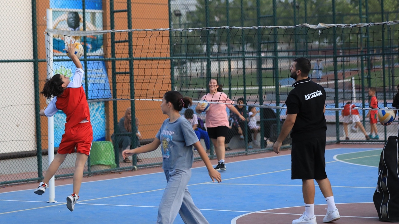 Diyarbakır’daki belediyeden 2600 sporcuya ücretsiz kurs
