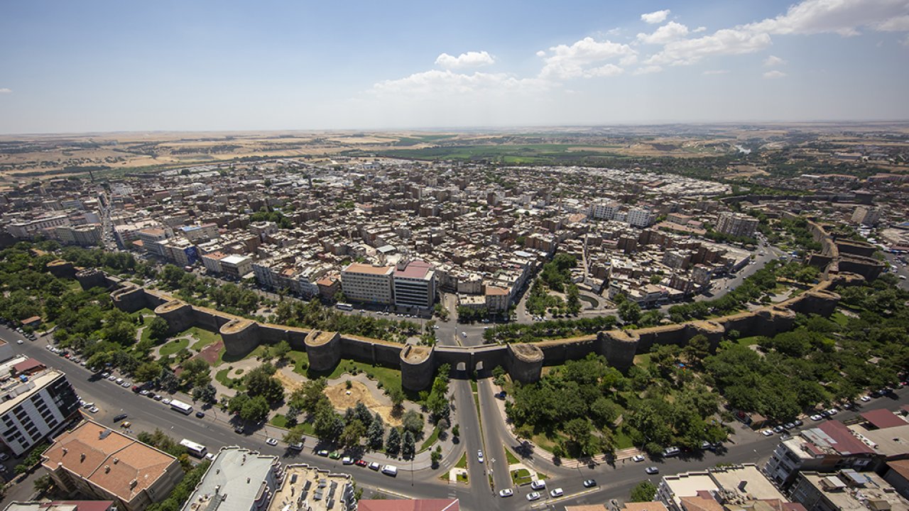 Bugün Diyarbakır’a geliyor: Provokasyon başladı