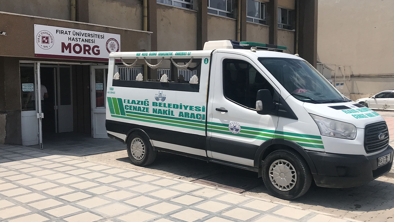 Elazığlı genç denizde boğularak can verdi
