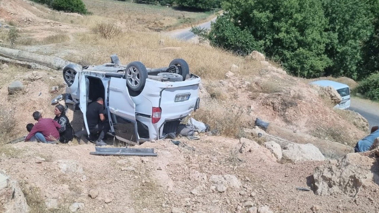 Şırnak'ta araç devrildi: 7 yaralı