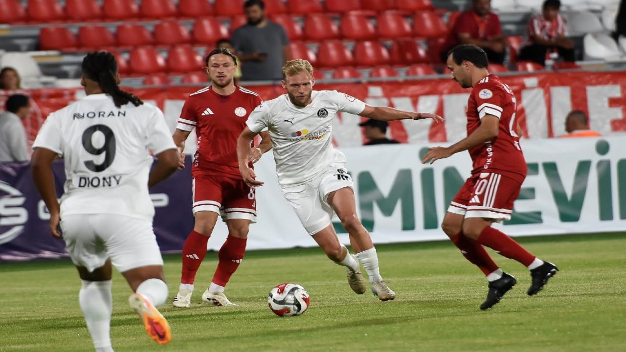 Açılış maçında Ümraniyespor, Manisa FK’yi devirdi