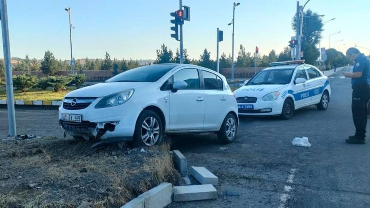 Trafikte kalp krizi geçiren sürücü kurtarılamadı