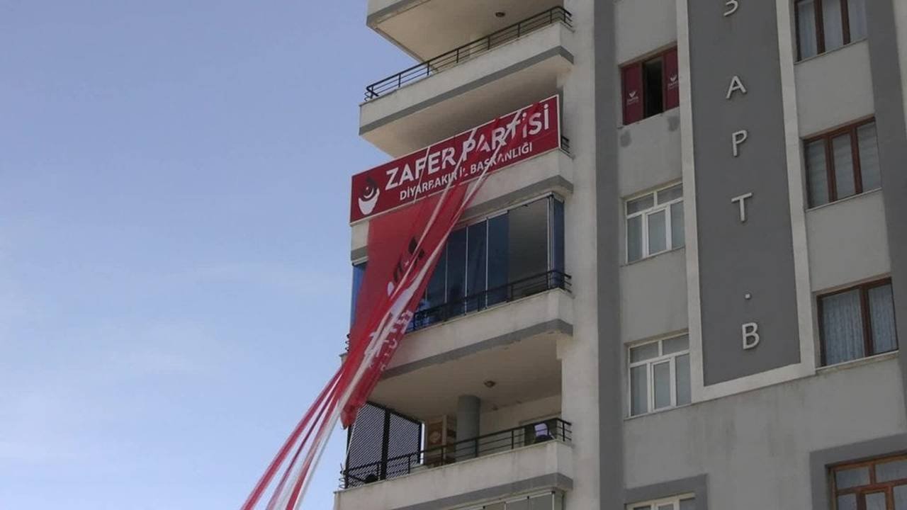 Diyarbakır’da il başkanı kaçtı: Yeni atama yapıldı