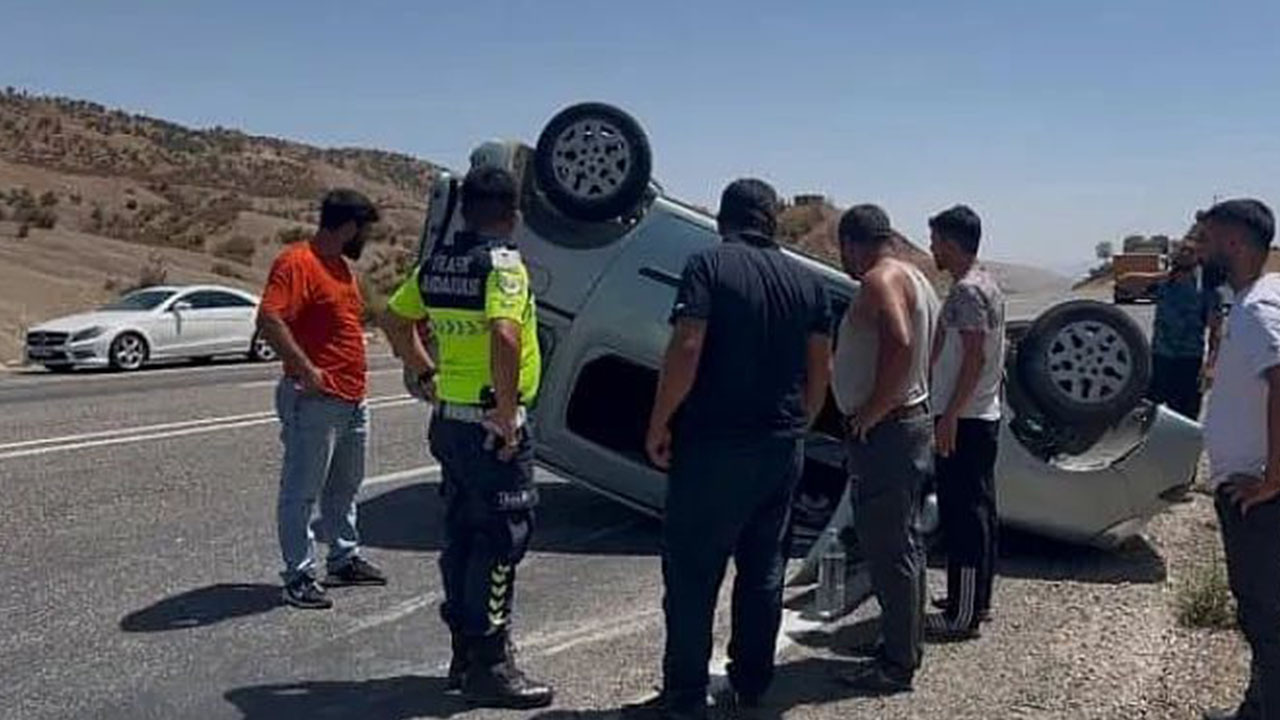 Siirt’te araç takla attı: Emniyet kemeri hayat kurtardı