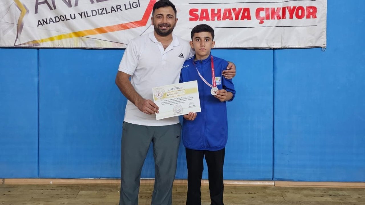 Büyük başarı: Şırnaklı sporcu Türkiye 2.’si oldu