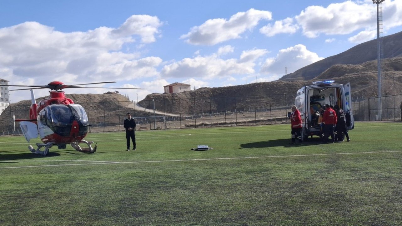 Beyin kanaması geçiren hasta helikopterle kurtarıldı