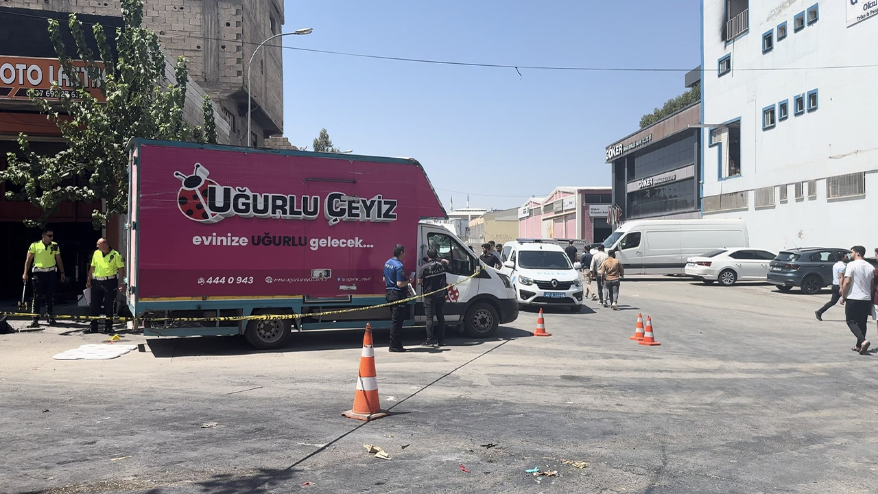 Gaziantep'te kamyonetin çarptığı çocuk yaşamını yitirdi