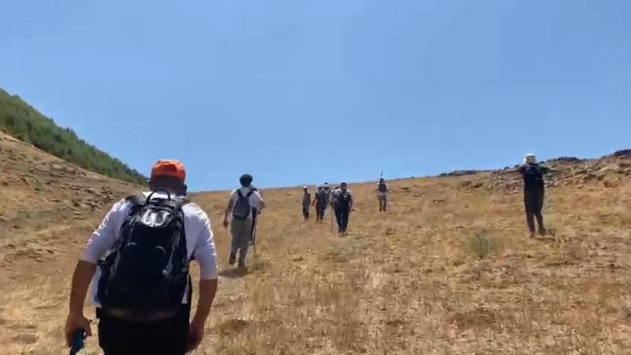 Doğaseverler Kırkor Dağı zirvesine yürüdü
