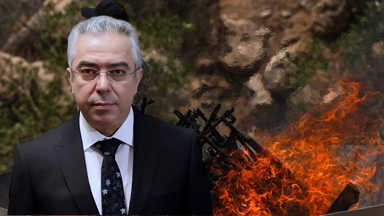Cumhurbaşkanı Başdanışmanından ‘Süreç Kanunu’ tekflifi: Maddelerini sıraladı