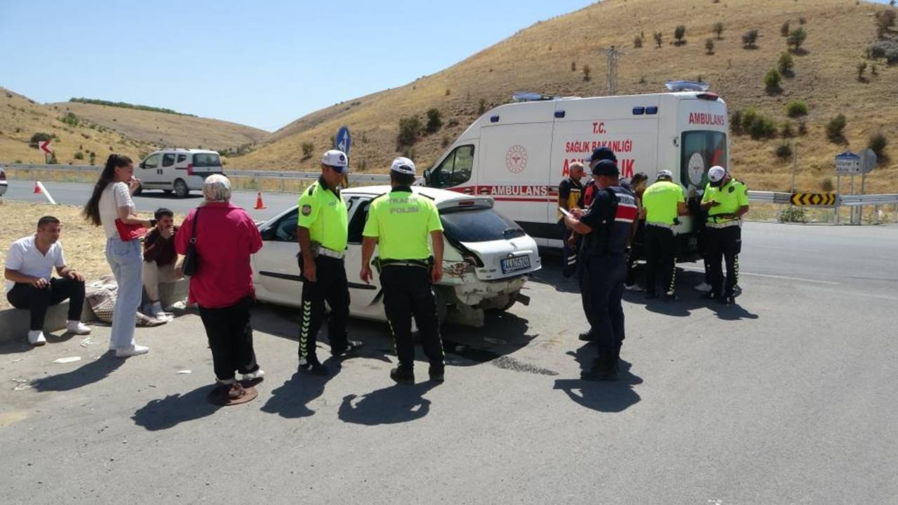 Malatya feci kaza: 1 ölü, 4 yaralı
