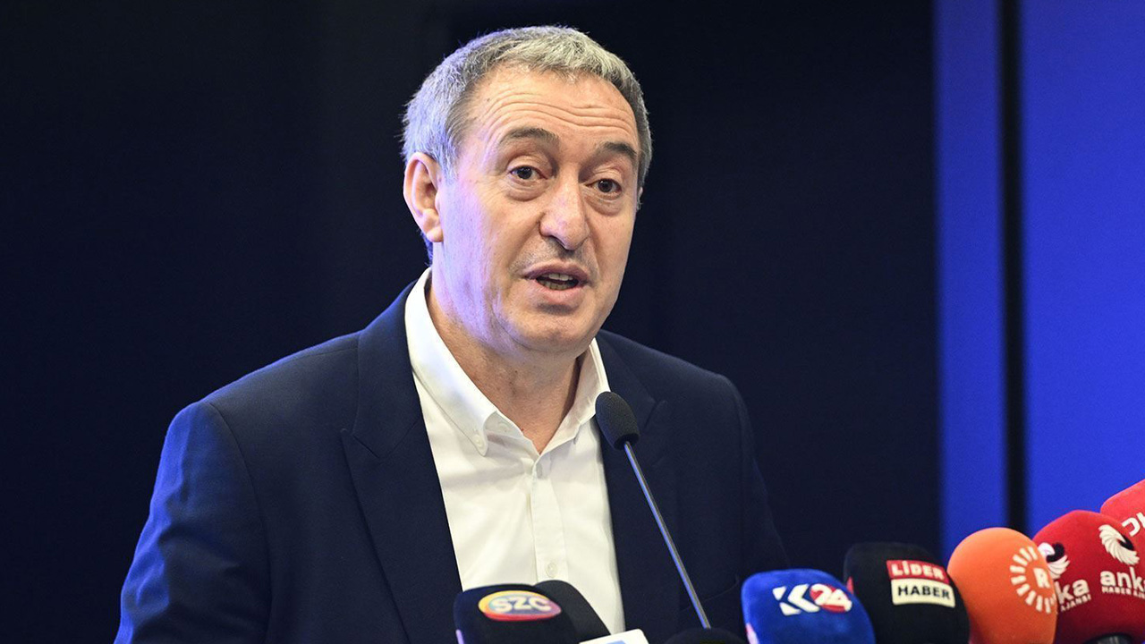 Tuncer Bakırhan: Dengbêjler izin vermedi