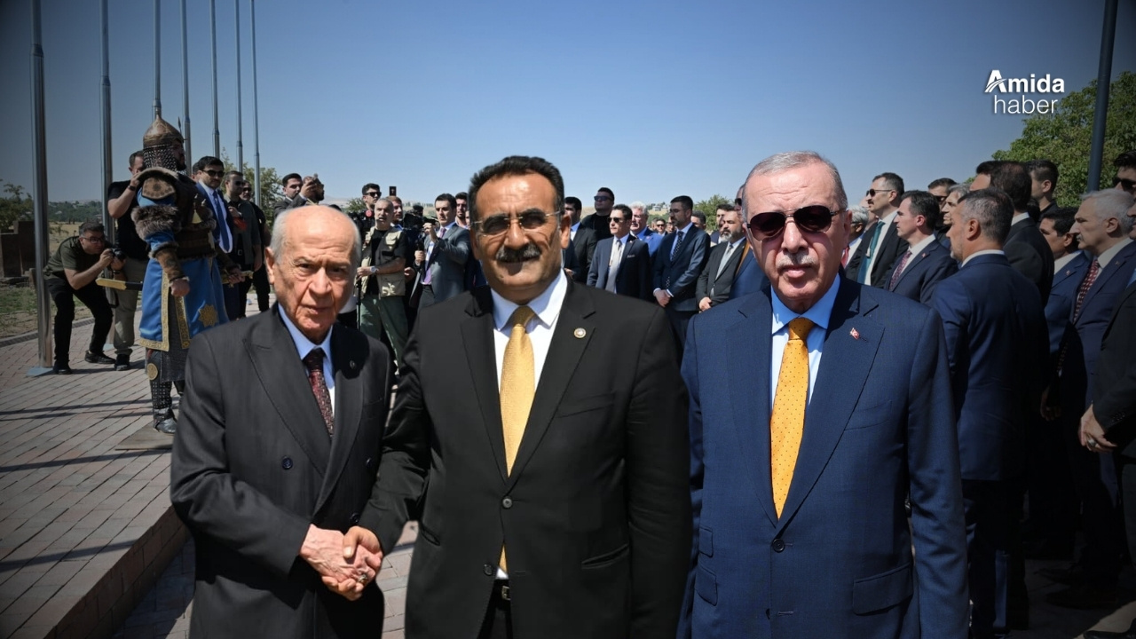 Erdoğan ve Bahçeli DEM’li Başkanı Ankara’ya davet etti