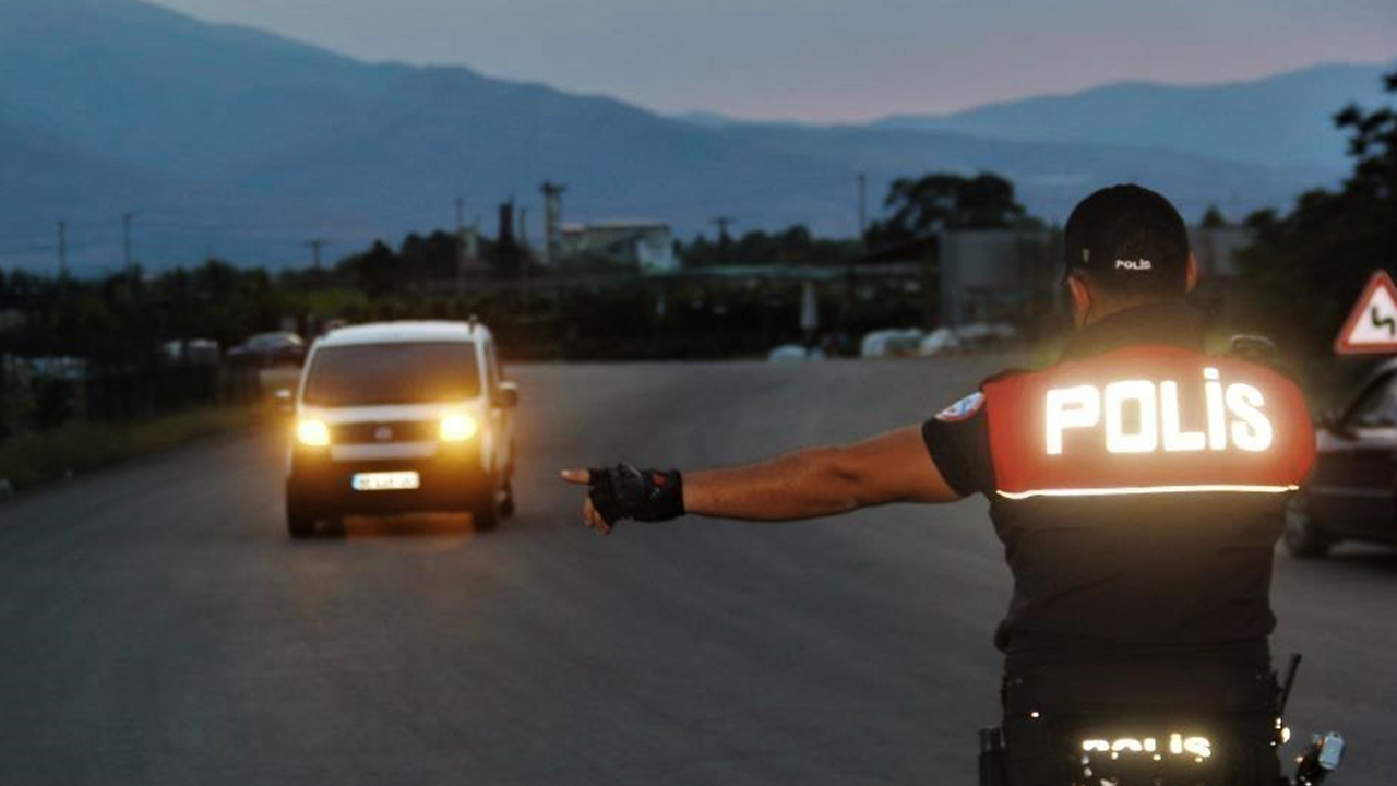 Erzincan’da aranması bulunan 15 kişi  yakalandı