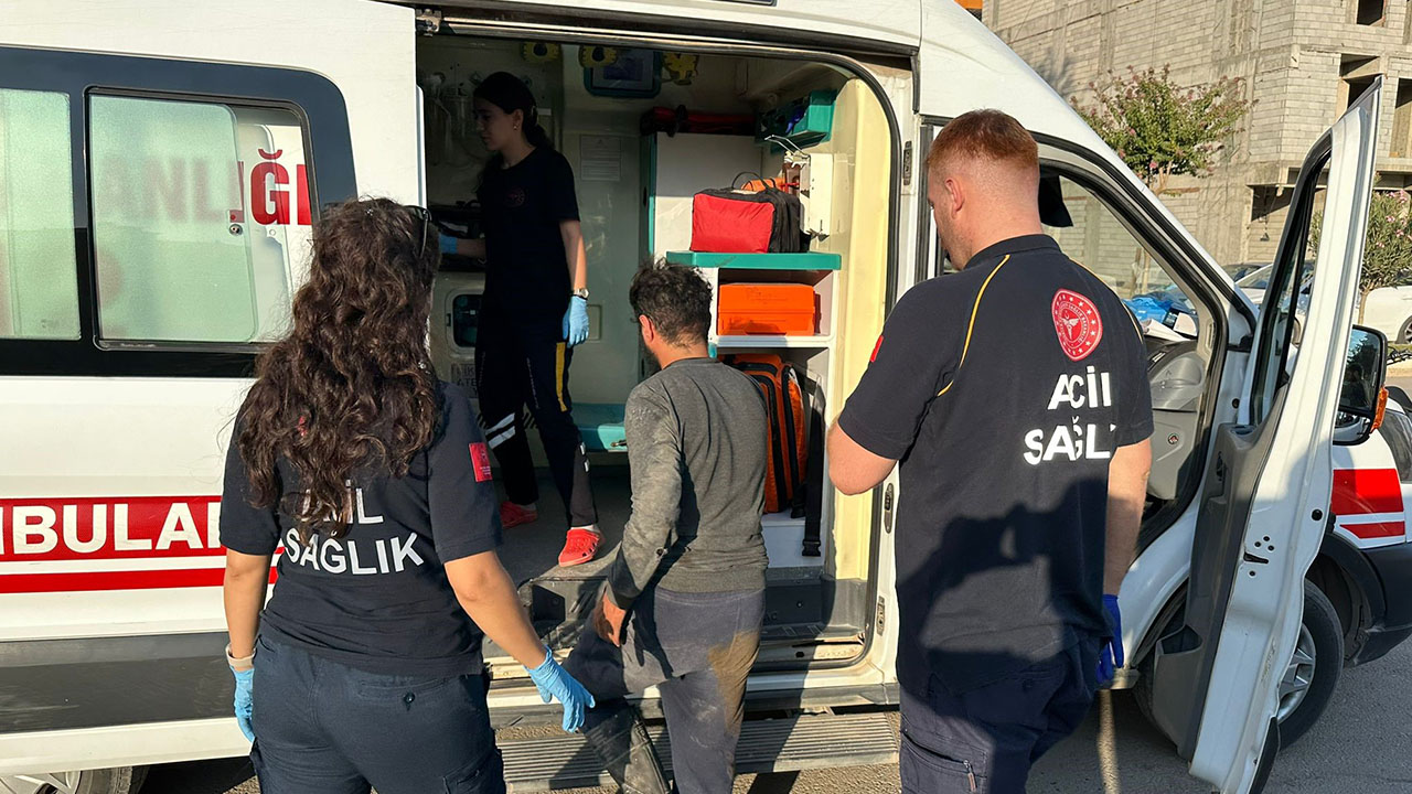 Adıyaman’da kontrolden çıkan motosiklet devrildi: 1 Yaralı