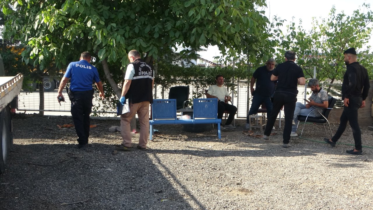 Malatya'da alacak verecek kavgası: Bir kişi kendini vurdu