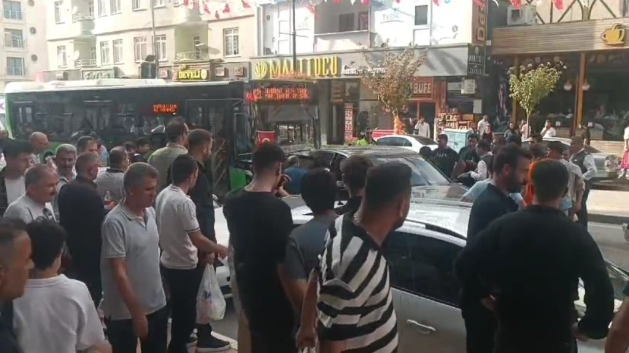 Van’da sürücü fenalaştı, hastaneye kaldırıldı