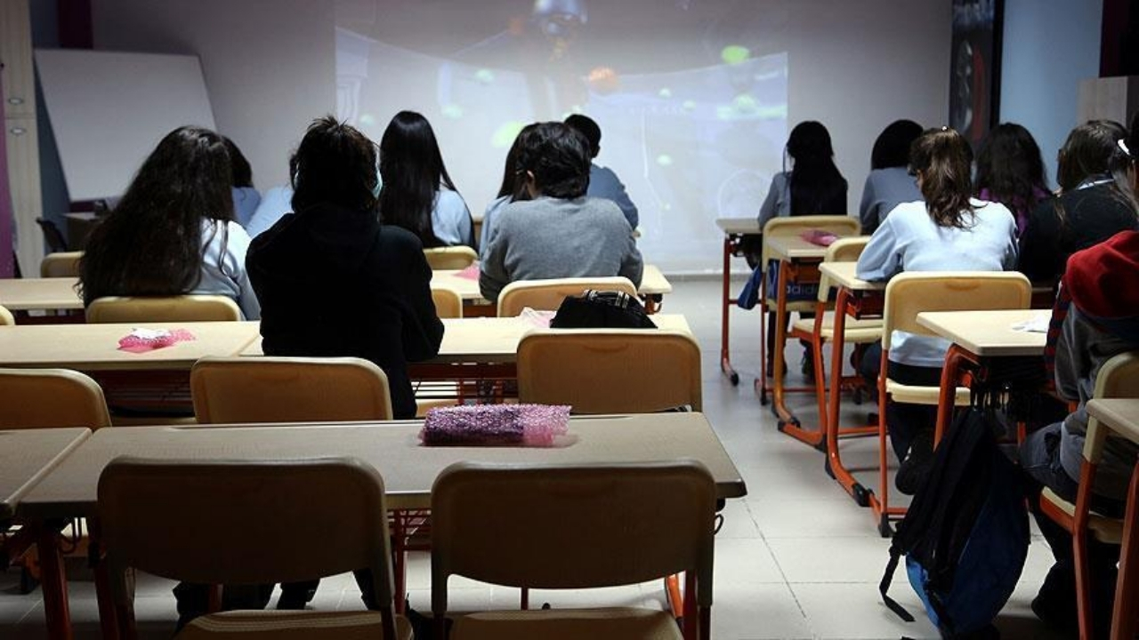 Uzmanı açıkladı: Öğrenciler neden okula gitmek istemiyor?