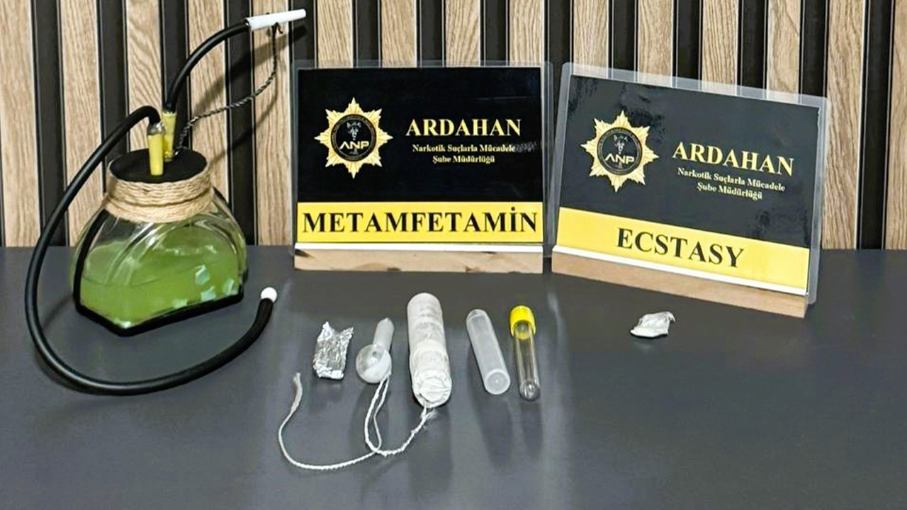Ardahan'da uyuşturucu operasyonu: 3 tutuklama