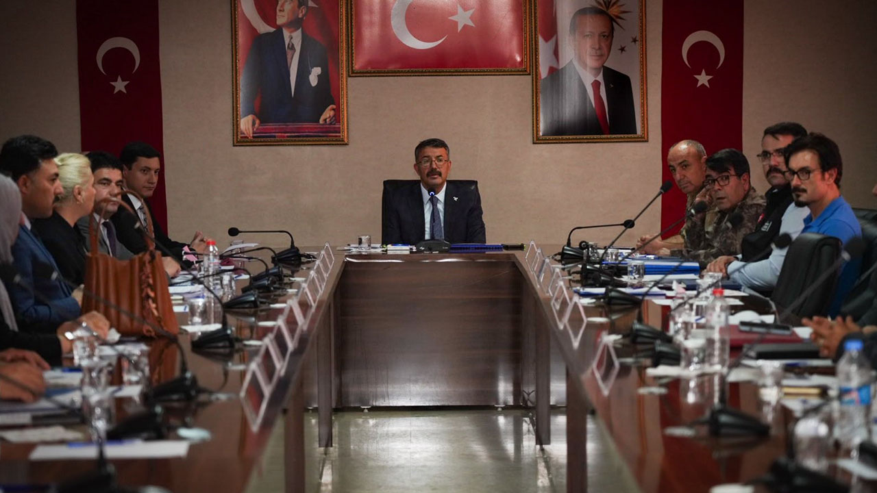 Hakkâri’de kadına şiddetle mücadele toplantısı düzenlendi
