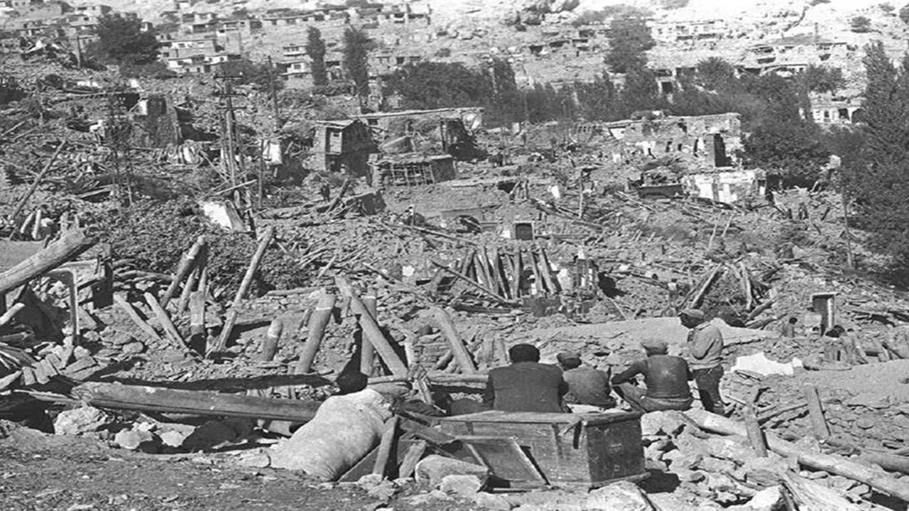 Felaketin üzerinden 50 yıl geçti: Diyarbakır'da anma töreni
