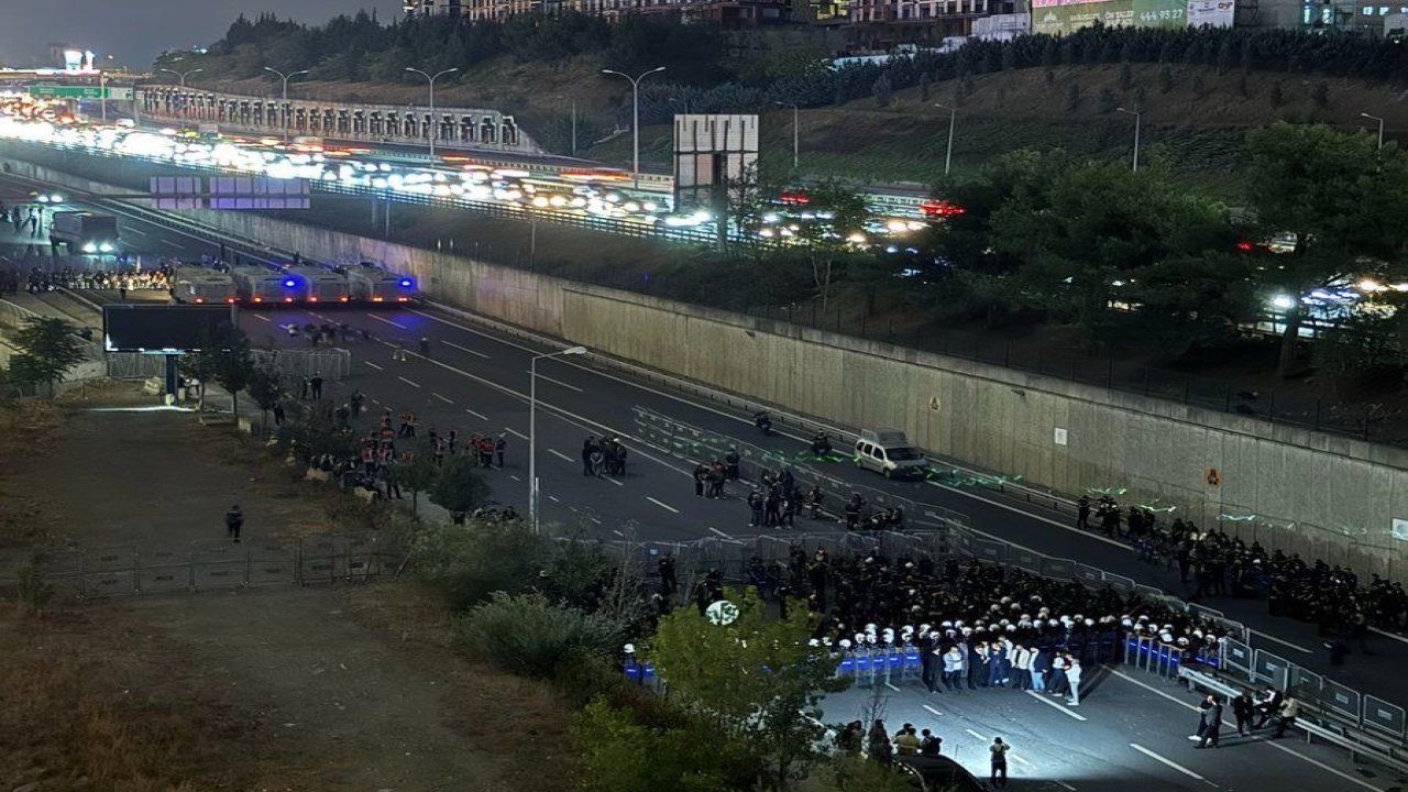 CHP’de polis ablukası: Özgür Özel’den çağrı