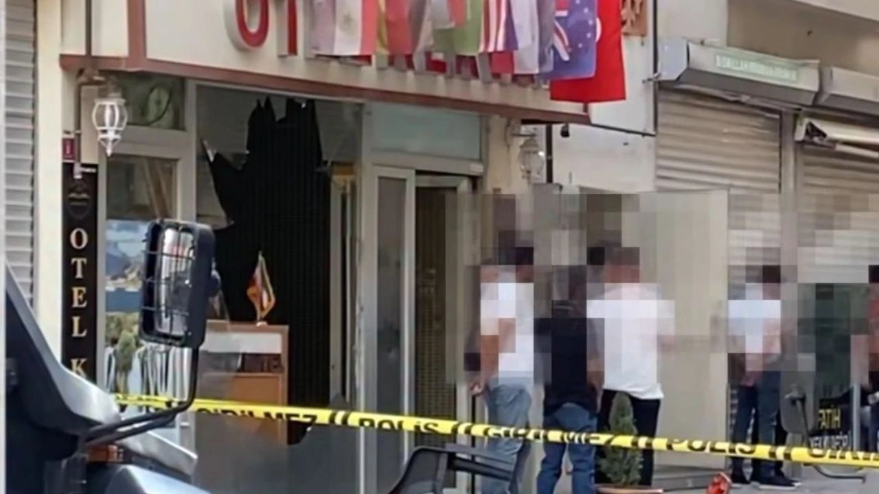 Van'da gerilim: Otele taşlı saldırı düzenlendi