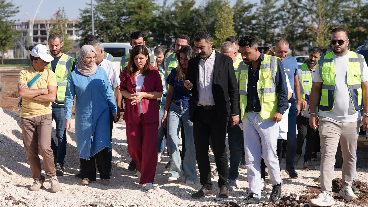 Diyarbakır’da Eşbaşkanlar proje alanlarını inceledi