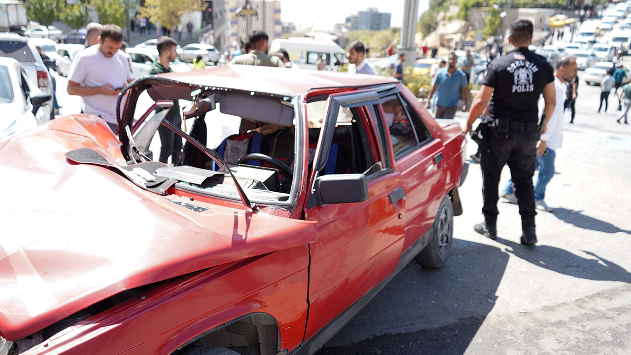 Şırnak'ta zincirleme trafik kazası: 3 yaralı