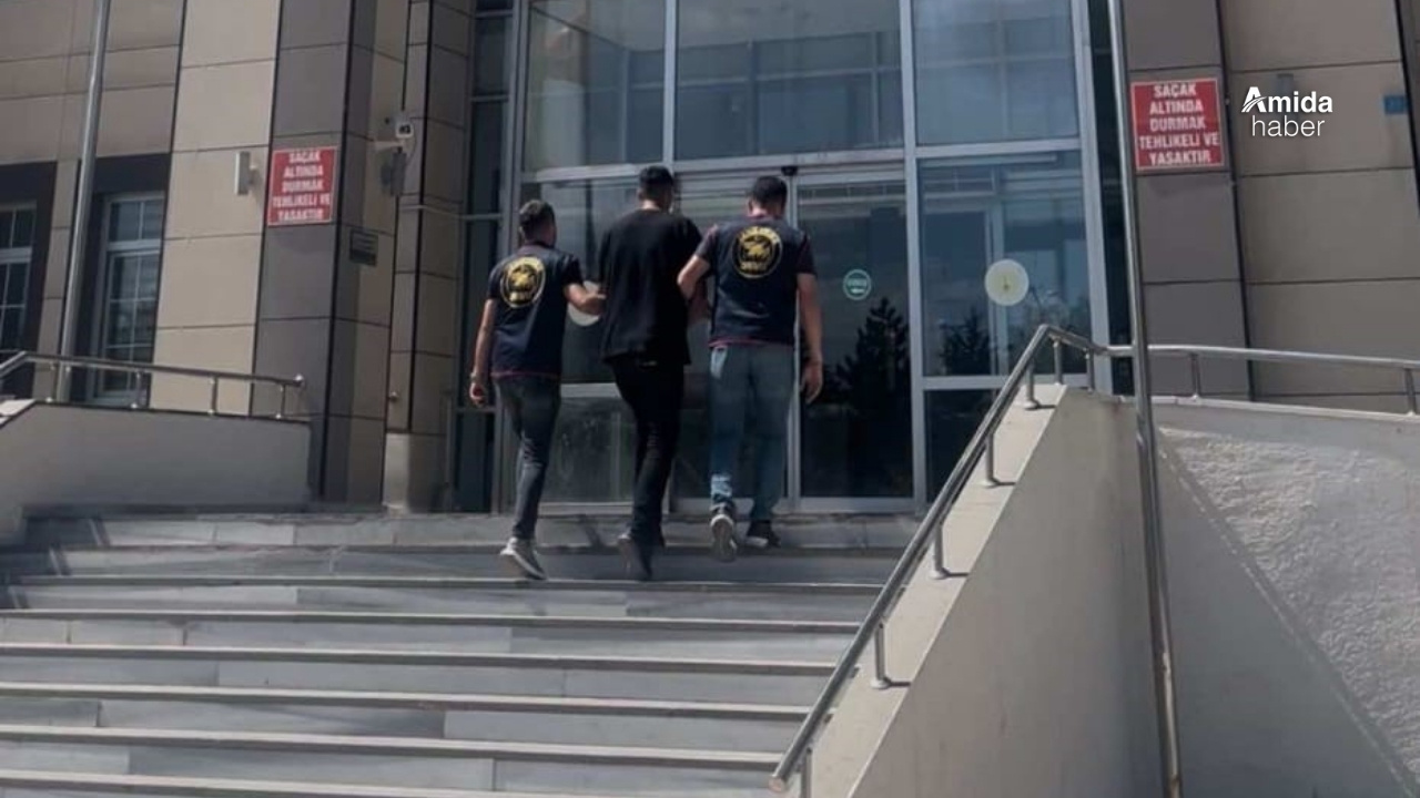Bitlis'te 'kasten öldürme' suçundan aranan kişi sahte kimlikle yakalandı
