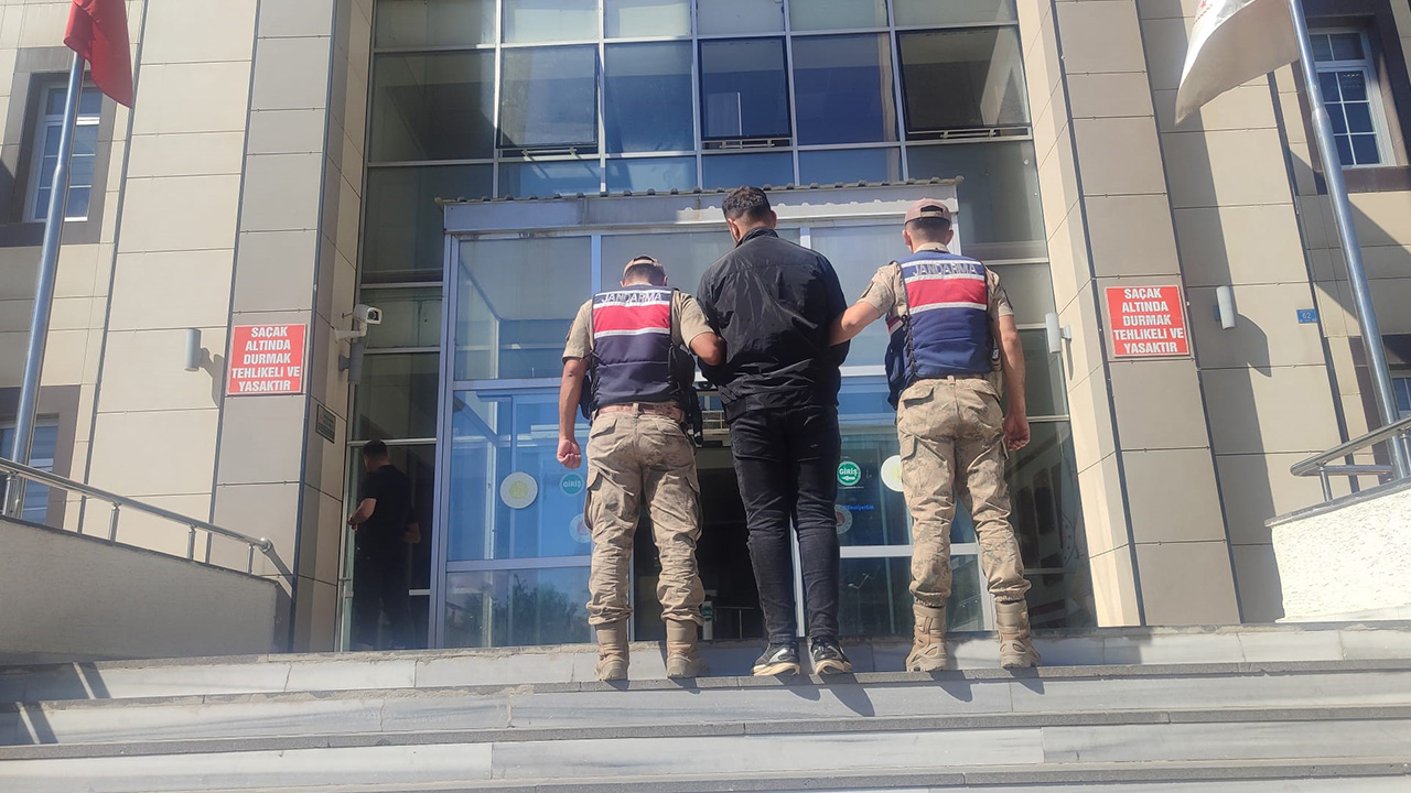 Bitlis’te 4 düzensiz göçmen yakalandı