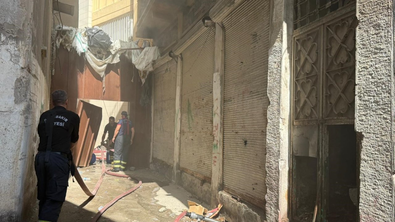 Diyarbakır’daki yangın 22 saatte söndürüldü
